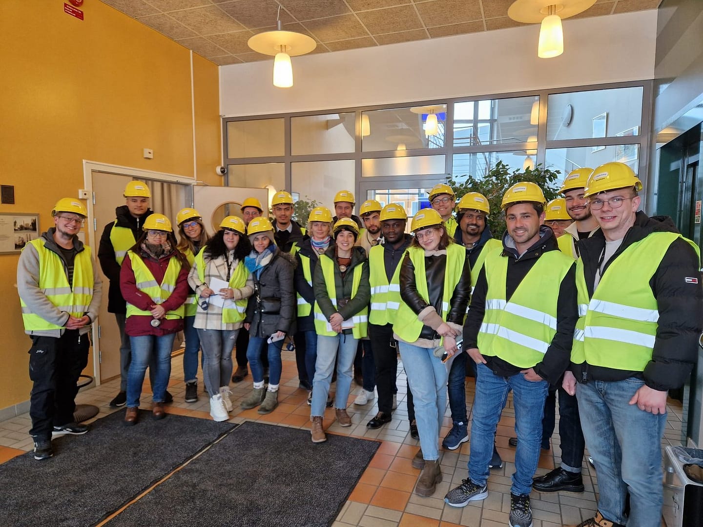 WhatsApp Image 2024-04-29 at 14.06.38_eebb7893